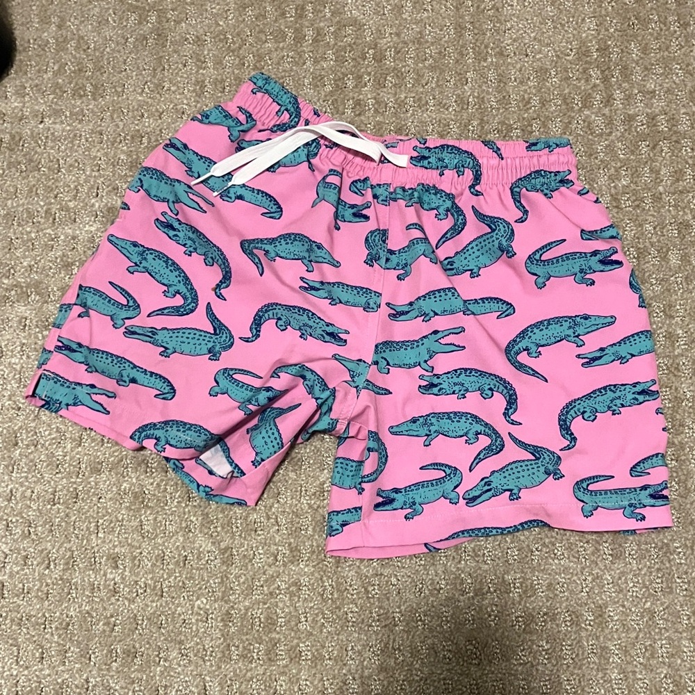 Chubbies Pink Shorts with Alligator Design